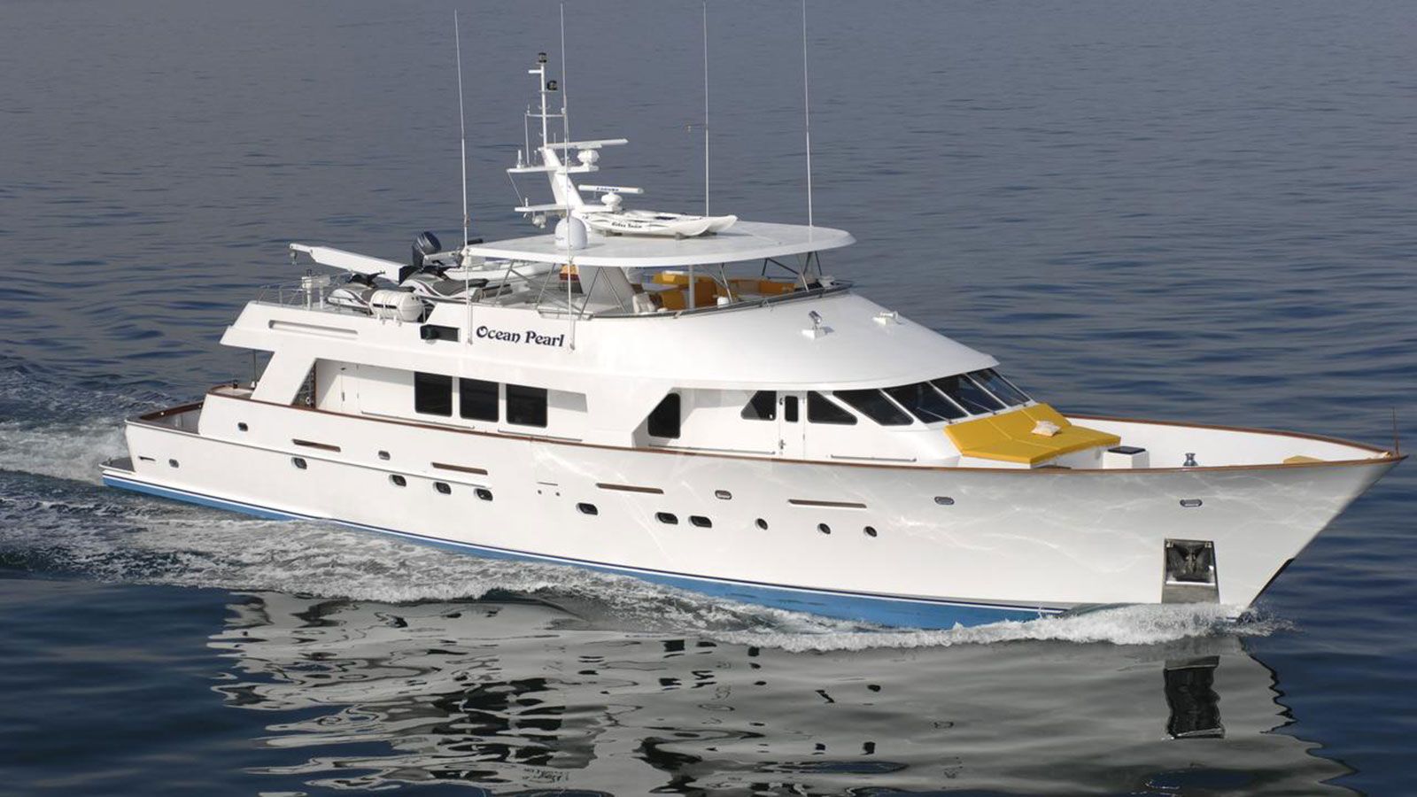 35m Christensen motor yacht Ocean Pearl for sale